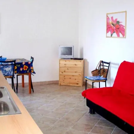 2 Bedroom Beautiful In